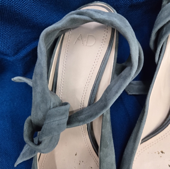 AD & Daughters Grey Suede Kitten Heel Ankle Tie Shoe 8 - Picture 9 of 13